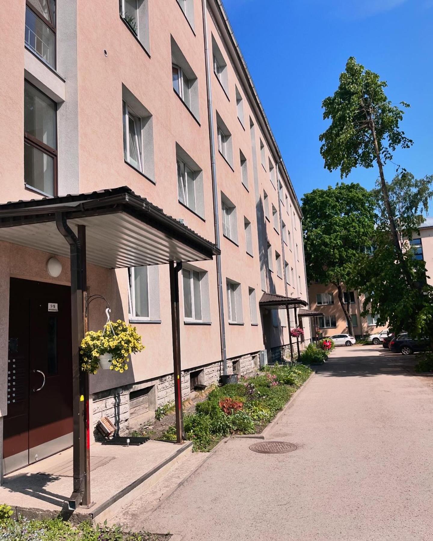 Tallinnhousing Studio For 4 With Free Parking ภายนอก รูปภาพ